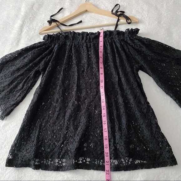 Bebe Black Lace Tied Off Shoulder Top - Picture 5 of 10